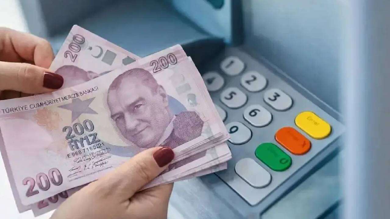 Bankalar kesenin ağızını açtı: Emekli maaş promosyonu zamlandı! Emekliye 100 bin lira ek ödeme için son 1 gün 1